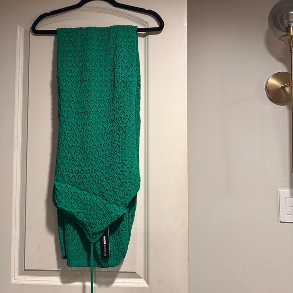 Fashion Nova Vibrant Green Maxi Dress - Picture 4 of 5